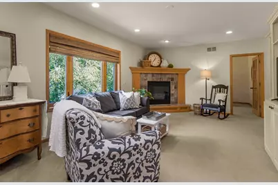 10900 Alison Way, Inver Grove Heights, MN 55077 - Photo 10