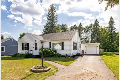 421 17th Street, Cloquet, MN 55720 - Photo 2