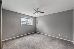 834 Seal St, Saint Paul, MN 55114 - Photo 24