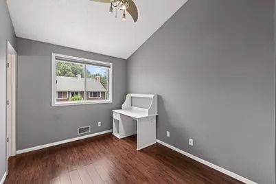 834 Seal Street, Saint Paul, MN 55114 - Photo 16