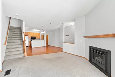 17973 Cobblestone Way, Eden Prairie, MN 55347 - Photo 14