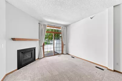 17973 Cobblestone Way, Eden Prairie, MN 55347 - Photo 12