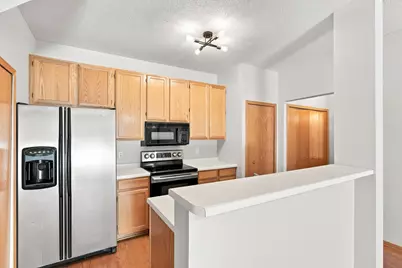 17973 Cobblestone Way, Eden Prairie, MN 55347 - Photo 2