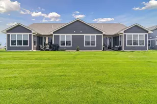 1001 Turner Ln, New Richmond, WI 54017 - Photo 24