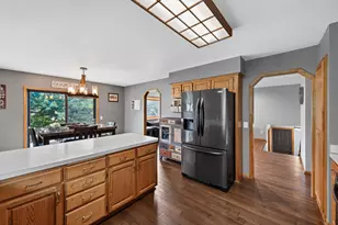 8045 59th St N, Lake Elmo, MN 55042 - Photo 10