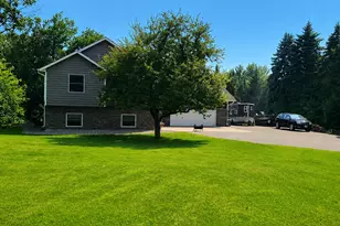8045 59th St N, Lake Elmo, MN 55042 - Photo 1