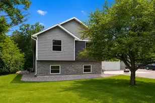 8045 59th St N, Lake Elmo, MN 55042 - Photo 1