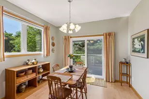 810 Monet Ct, Mendota Heights, MN 55120 - Photo 16