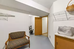 810 Monet Ct, Mendota Heights, MN 55120 - Photo 38