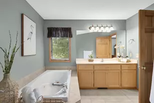 13923 Maryland Ave, Savage, MN 55378 - Photo 24
