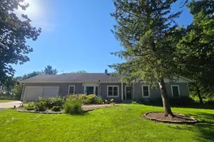 26722 825th Ave, Hollandale, MN 56045 - Photo 2