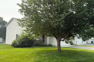1516 Dublin Ct, Shakopee, MN 55379 - Photo 14