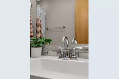 936 Monterey Court S, Shoreview, MN 55126 - Photo 24