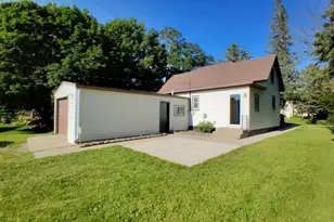 321 S Main St, Sanborn, MN 56083 - Photo 4