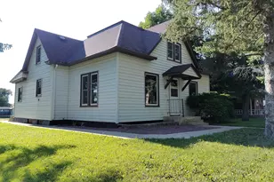 321 S Main St, Sanborn, MN 56083 - Photo 2