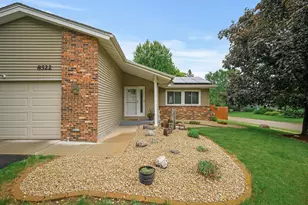 8522 Darnel Rd, Eden Prairie, MN 55347 - Photo 44
