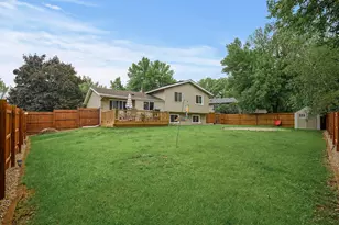 8522 Darnel Rd, Eden Prairie, MN 55347 - Photo 50