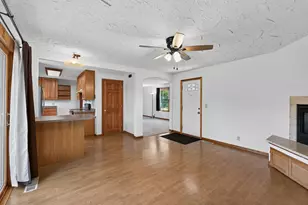 922 23rd Ave NW, New Brighton, MN 55112 - Photo 4