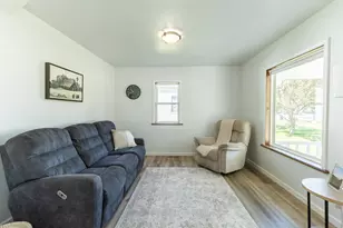 313 Minnesota Ave E, Sebeka, MN 56477 - Photo 10
