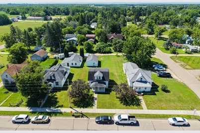313 Minnesota Avenue E, Sebeka, MN 56477 - Photo 30