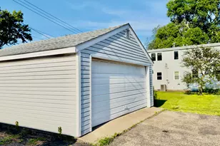 7125 1st Ave S, Richfield, MN 55423 - Photo 2