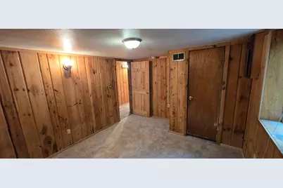 905 College Street N, Fargo, ND 58102 - Photo 8