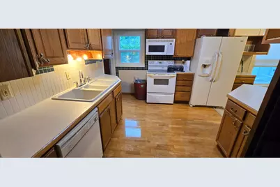905 College Street N, Fargo, ND 58102 - Photo 20