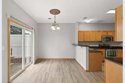 6524 154th Street W #107, Apple Valley, MN 55124 - Photo 10