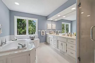 10421 Shelter Grove, Eden Prairie, MN 55347 - Photo 12