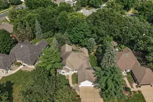 10421 Shelter Grove, Eden Prairie, MN 55347 - Photo 78