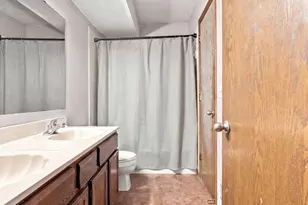 6600 Stratford Rd, Woodbury, MN 55125 - Photo 20