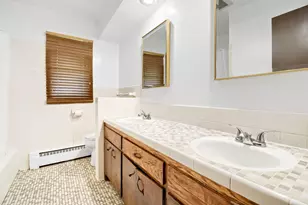 7024 Halifax Ave N, Brooklyn Center, MN 55429 - Photo 12