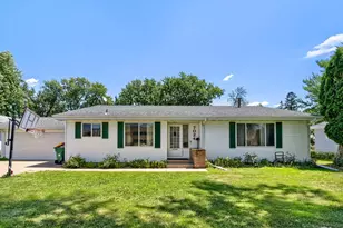 7024 Halifax Ave N, Brooklyn Center, MN 55429 - Photo 2