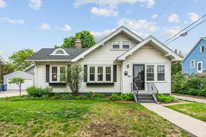 215 E 48th Street, Minneapolis, MN 55419 - Photo 2
