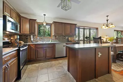 16451 Kenosha Avenue, Lakeville, MN 55044 - Photo 6