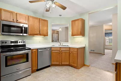2100 Burr Oak Dr #B, Austin, MN 55912 - Photo 14