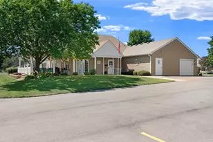 2100 Burr Oak Dr, Austin, MN 55912 - Photo 30