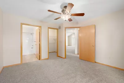 2100 Burr Oak Dr #B, Austin, MN 55912 - Photo 20