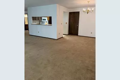 2679 Albion Avenue #108, Fairmont, MN 56031 - Photo 4