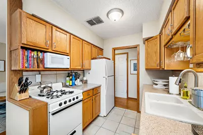 2365 Unity Avenue N, Golden Valley, MN 55422 - Photo 10