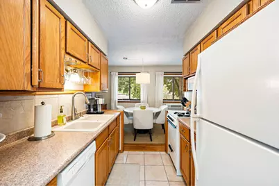 2365 Unity Avenue N, Golden Valley, MN 55422 - Photo 12