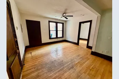 1928 Aldrich Avenue S #B105, Minneapolis, MN 55403 - Photo 4