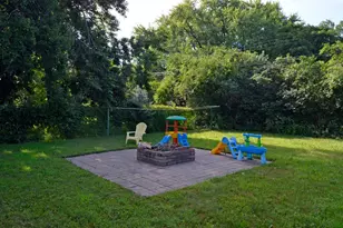 6609 74 1/2 Ave N, Brooklyn Park, MN 55428 - Photo 32