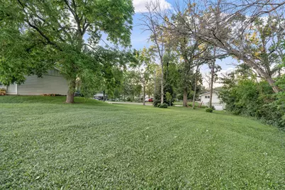 1817 S Shore Drive, Albert Lea, MN 56007 - Photo 12