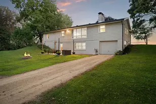 1817 S Shore Dr, Albert Lea, MN 56007 - Photo 6