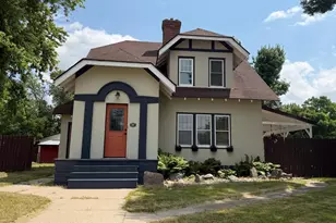 207 S Johnson Ave, Fosston, MN 56542 - Photo 1