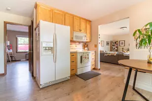 415 N Fremont St, River Falls, WI 54022 - Photo 10