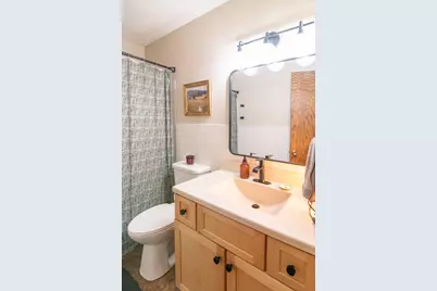 415 N Fremont Street, River Falls, WI 54022 - Photo 16