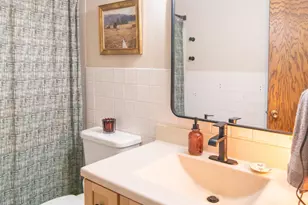415 N Fremont St, River Falls, WI 54022 - Photo 16
