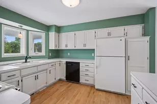 10219 Kahler Ave NE, Monticello, MN 55362 - Photo 8